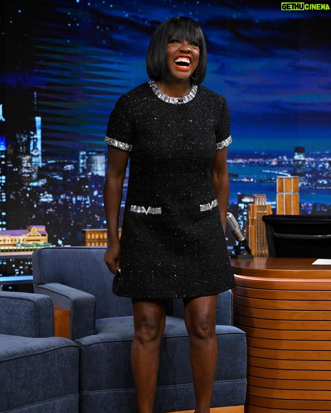 Viola Davis Instagram - @violadavis is here to talk @thehungergames: The Ballad of Songbirds & Snakes, in @imax theaters this Friday! #FallonTonight #TheHungerGames π· @toddowyoung The Tonight Show Starring Jimmy Fallon