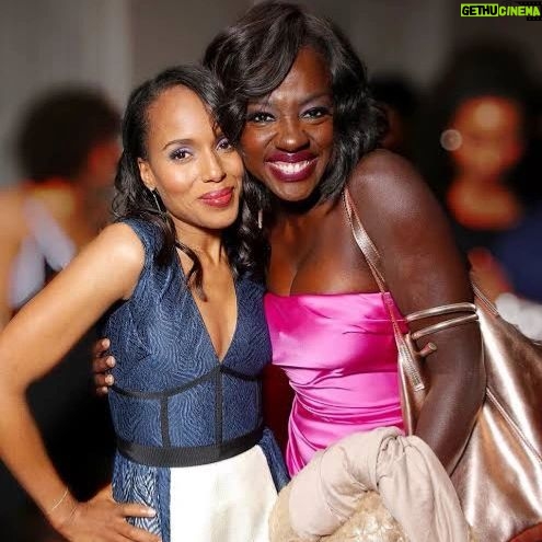 Viola Davis Instagram - Happiest happiest of birthdays my beautiful sistah! Continue to bless us with your intelligence, talent, your unwavering willingness to advocate and be an agent of change. I see you and I celebrate you today! Love you @kerrywashington ❤️