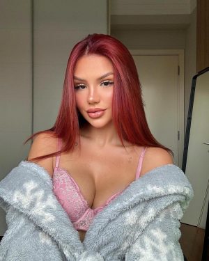 Virgínia Wanderley Instagram - aries energy