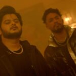 Vishal Mishra Instagram - Here is the teaser of #DoorAagaye feat. @dinojms ,Full Song Kal 11 Baje @vyrloriginals 🔥Ye Gaana,Har Adhoore Pyaar, Sapne Aur Vaade Ke Liye 💔🎵 . . #teaser #reel #vishalmishra #reels
