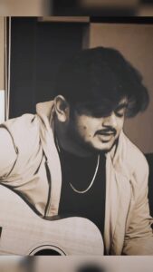 Vishal Mishra Instagram - Kuch Gaane Dil Se Aate Hain.Haal #KyaKarDiya Hai Tere Pyaar Ne ❤️‍🩹 Purani video hai socha upload ki jaaye #kyakardiya #vishalmishra
