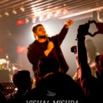 Vishal Mishra Instagram - Your Love is all that matters 🫶🏽❤️🎵 . . #VishalMishra #VmLive #Fanlove . . 📸- @saon321