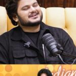 Vishal Mishra Instagram - Baat Cheet with @theshubhankarmishra ! Full Podcast On His YouTube Channel. 🎙️ . . #Reels #VishalMishra #Memories #Podcast #ShubhankarMishra