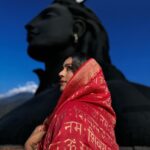 Vithika Sheru Instagram - Mesmerizing creation by @isha.foundation @adiyogi.official PC - @yadhaarth9 Customized outfit by - @anasuyacouture