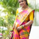 Vithika Sheru Instagram – This complete look is designed by my most fav @bhargavikunam ❤️ thank you sooo much akkaaa for always being part of my special events 🫶🏽 I love you the most.. 

Saree – @bhargavikunam 
Pc – @teamartviewworks