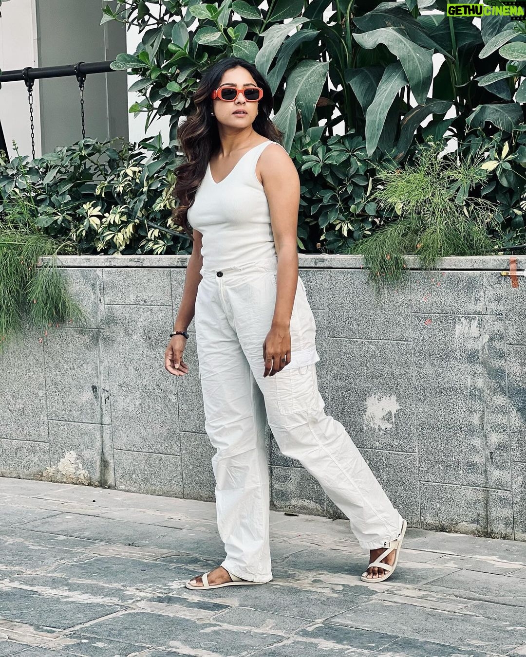 Vithika Sheru Instagram - Hello besties π«Άπ½π€