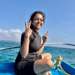 Vithika Sheru Instagram - Successfully completing our scuba dive with @dive.tribe best experience ever ❤️ thank you @richiepelago @rymus_trendboy_island_future