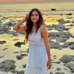 Vithika Sheru Instagram - I Sea You 🌊 🌅❤️🏝️🧿 #neil