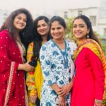 Vithika Sheru Instagram - Memories Made ❤️ #sankranthi2024 My Outfits - @bhargavikunam
