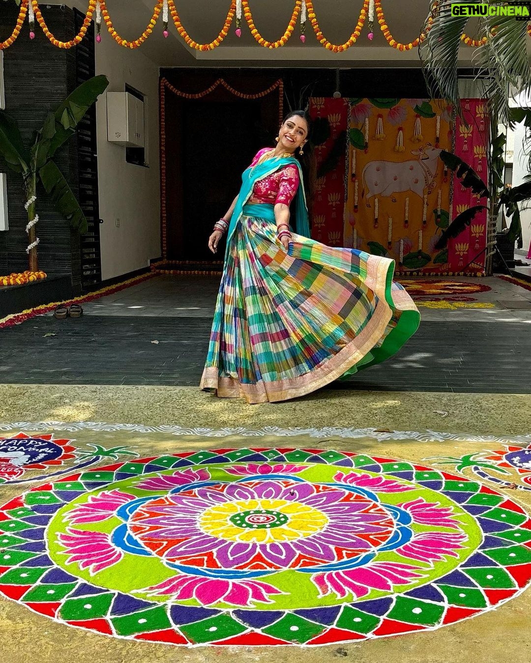 Vithika Sheru Instagram - Just Felt Like A Peacock 🦚 @bhargavikunam