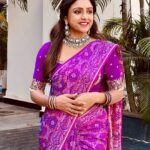 Vithika Sheru Instagram - May All The Evil Get Burnt Let The Devine Lighten Up. Happy Bhogi ❤️ . Saree - @house_of_aakriti Jewellery- @alluringaccessories.a2