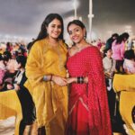 Vithika Sheru Instagram – ఓం నమః శివాయ 🙏🏽 
మీకు మీ కుటుంబానికి శివరాత్రి శుభాకాంక్షలు ❤️ 
#sivaratri2024 #ishafoundation #adiyogi #sadguru

Varun outfit – @riya_designing_studio Adiyogi Shiva statue