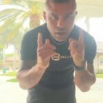 Vitor Belfort Instagram - Hoje é dia de @ufc @ufc_brasil Quem lembra dessa? Quem tava assistindo? Primeiro #ufc no #brasil São Paulo Imagina essa luta nos dias de hoje?! // Who remembers this one? Who was watching it? Can you imagine this fight happening today? 1st #ufc in Brazil São Paulo #belforttraining #mindset #mentedecampeao #ufc #lutador #ufcsaopaulo