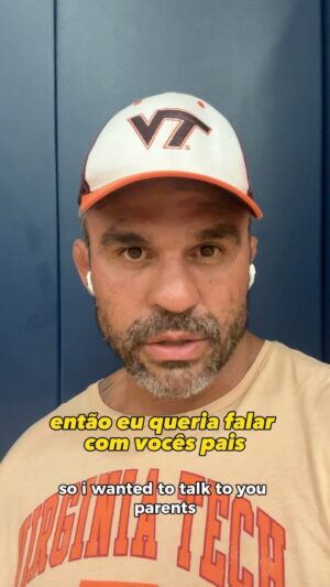 Vitor Belfort Instagram - Vocês estão presentes na vida dos seus filhos? Vocês sabem e entendem o mundo dos seus filhos fora de casa?

Te convido a fazer essa reflexão, e pensar que existe um caminho que trás grandes benefícios para o futuro dos nossos filhos, o futuro inclusive para a nossa sociedade, e tudo isso começa nos esportes. 

Afinal pensar fora da caixa, trabalho mental, trabalho em equipe, comunicação não se aprende na teoria. 

//
Are you present in your children’s lives? Do you know and understand your children’s world outside the home?

I invite you to do this reflection, and think that there is a path that brings great benefits to the future of our children, the future including our society, and all of this starts with sports.

After all, thinking outside the box, mental work, teamwork, communication is not learned in theory.
#motivation #mma #ufc #lifestyle #mindset #volleyball #football #athletics #sportsaves