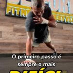 Vitor Belfort Instagram - Eu não espero ter uma luta para me preparar, eu não espero que as coisas aconteçam na minha vida para que eu venha a reagir. Mantenho meu corpo, mente e espírito sempre prontos, o hoje define o nosso amanhã! Como estão suas escolhas? No Belfort Club tenho aulas que vão fazer você sair dessa zona de conforto e se preparar para uma vida de campeão! Clica no link da minha BIO e vem fazer parte de um time de campeões. // I don’t expect to have a fight to prepare, I don’t expect things to happen in my life for me to react. I keep my body, mind and spirit always ready, today defines our tomorrow! How are your choices? At Belfort Club I have classes that will make you leave your comfort zone and prepare yourself for a life of champions! Click on my BIO link and come be part of a team of champions. #belfortclub #belforttraining #motivation #mma #ufc #lifestyle #mindset