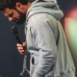 Vitor Belfort Instagram - O diabo não respeita a sua batida, ele não tem misericórdia, você pode pedir e pedir, por clemência e misericórdia, você não terá, ele está pronto para arrancar tudo de você, se você ceder, a queda será grande! Esse vídeo com o @stevenfurtick faz uma analogia, no dia que treinei com ele e Graham, mostrei que devemos respeitar a batida, mas não se esqueça seu oponente não tem clemência, ele não vai ficar com pena de você, ele vai apertar até arrancar fora!! Se apegue no Salvador Jesus, corra até Ele, se entregue a Ele, descanse Nele. O Senhor Jesus Cristo pode vencer a luta por você!!! O diabo não respeita a sua batida, ele não tem misericórdia, você pode pedir e pedir, por clemência e misericórdia, você não terá, ele está pronto para arrancar tudo de você, se você ceder, a queda será grande! Esse vídeo com o @stevenfurtick faz uma analogia, no dia que treinei com ele e Graham, mostrei que devemos respeitar a batida, mas não se esqueça seu oponente não tem clemência, ele não vai ficar com pena de você, ele vai apertar até arrancar fora!! Se apegue no Salvador Jesus, corra até Ele, se entregue a Ele, descanse Nele. O Senhor Jesus Cristo pode vencer a luta por você!!! #mma #jesus #campeão #stevenfurtick