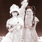 Vivian Hsu Instagram - 請大家保重身體 我們預計25年後還要合體🤣 感謝「NHK紅白歌合戰」的邀請 好用心設計的2大雙餅乾舞台 全場一起跳「Timing」真的很感動！ 謝謝大家，你們好棒🖤エ～コら🦇 WE ARE BLACK BISCUITS! 祝大家新年快樂！明年見 皆さん体に気を付けてね。 25年後また復活するつもりよ🤣 「第74回NHK紅白歌合戦」のお誘いにとても感謝です。 私たちのために特別に作っていただいた二つのステージに立った瞬間、涙が溢れそうになった。心を込めた紅白制作チームの気持ちに感謝です。 会場全員が「Timing」を踊れるのも感動しました！ ありがとう、皆さん。最高だよ🖤エ〜コら🦇 良いお年を #黑色餅乾 #口袋餅乾 #ブラックビスケッツ #黑色餅乾 #BlackBiscuits #ポケットビスケッツ #口袋餅乾 #PocketBiscuits #第74回NHK紅白歌合戦 #2023NHK紅白歌合戰 @nanchan_official_ @amano2142 @chiaki77777