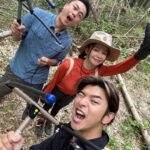 Vivian Hsu Instagram – 我喜歡我的的森林裝扮🧡

我們一起去完成了一個很棒的任務
可愛又乖巧的Afuri(柴柴)
我已經開始想你了 @afuriinu

#極島森林2 @extreme.forest 
#謝謝陳柏霖 @chenbolin
#謝謝孫敬閔孫老師 @chingminsun
#チェンボーリンありがとう
@grayscale.production 

自分の森コーデが気に入ってる🧡
私たちはある素敵なミッションをクリアしに行ってきました。
可愛いお利口ちゃんのAfuri（柴犬）
もう恋しいよ

💇🏻‍♀️ @lounes_chen
💄 @jenny_lin_0418
🧥 @rockland_taiwan
🥾 @palladium_taiwan
