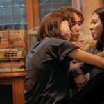 Vivian Hsu Instagram - 這部算是近期的 我會活到老演到老 各個不同年齡層的女人 都有她的人生難題 她的美 猜一部電影(猜不出來要罰三杯了) Guess a movie 很感恩能監製和參演這部戲 我愛你們 前にアップしたものと比べるとこの作品は最近のもの。 生きていく限り演じ続けます。 違う年齢層の女性はそれぞれの人生課題と美しさがある。 映画名を当ててみて（当てられなかったら駆けつけ三杯が待ってるよ） この作品にエグゼクティブプロデューサーと役者として参加できてとても感謝です。 愛してる。