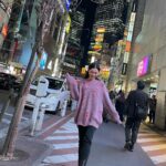 Vivian Hsu Instagram – 喜歡散步，東京有點冷

歩くのが好き，東京は寒いです

毛衣剛剛好 @shhshhshh.tw #6度