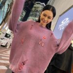 Vivian Hsu Instagram – 喜歡散步，東京有點冷

歩くのが好き，東京は寒いです

毛衣剛剛好 @shhshhshh.tw #6度