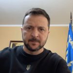 Volodymyr Zelenskyy Instagram – Сьогодні – в Одесі. Зустріч із Прем’єр-міністром Греції. Головним питанням на перемовинах із Прем’єр-міністром Греції була, звичайно, наша оборона, наші можливості в активних діях та в захисті. ППО – безумовний пріоритет. Як і в перемовинах з іншими партнерами. Систем ППО та можливостей виробляти зброю для захисту у світу достатньо. Зброя потрібна тут, щоб рятувала життя людей. Рішення потрібні зараз – не колись, а для людей, які щодня й щоночі витримують терористичні атаки. 
 
Дякую всім, хто б’ється заради наших людей і держави. Дякую кожному й кожній, хто працює заради України та в Україні. Дякую Одесі – усім, хто береже нашу Одесу, хто захищає місто, усім, хто працює в місті та забезпечує робочі місця для людей. Дякую кожному у світі, хто допомагає! Ми обовʼязково вистоїмо. І захистимо нормальне життя.