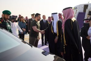 Volodymyr Zelenskyy Instagram - Прибув до Саудівської Аравії, щоб продовжити наш регулярний діалог із Його Високістю Спадкоємним принцом Мухаммадом бін Салманом аль Саудом.

Тема номер один – Формула миру. Торік у Джидді ми провели результативну зустріч на рівні радників щодо її реалізації. Зараз упритул наблизилися до проведення першого Саміту миру й розраховуємо на продовження активної підтримки з боку Саудівської Аравії.

Тема номер два – повернення полонених і депортованих осіб. Лідерство Саудівської Аравії вже сприяло звільненню наших людей. Впевнений, що й ця зустріч принесе результати.

Ми також обговоримо перспективні напрями економічної співпраці та участь Саудівської Аравії у відбудові України.

——

I have arrived in Saudi Arabia to continue our regular dialogue with His Royal Highness Crown Prince Mohammed bin Salman.

The first topic is the Peace Formula. Last year in Jeddah, we held an effective advisors’ meeting to discuss its implementation. We are now nearing the first Peace Summit and rely on Saudi Arabia’s ongoing active support.

The second topic is the return of POWs and deportees. The Kingdom’s leadership has already contributed to the release of our people. I am confident that this meeting will also yield results.

We will also discuss promising areas of economic cooperation and Saudi Arabia’s involvement in Ukraine’s reconstruction.