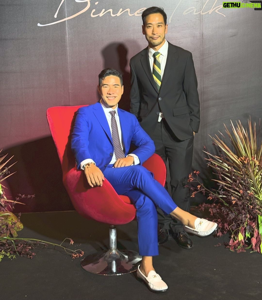 Vuthithorn Milintachinda Instagram - Season’s Greetings from the two of us to all of you ❤️ เราสองขออวยพรให้ช่วงเทศกาลนี้ทุกคนพบแต่ความสุขนะครับ