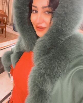 10 Best-Liked Instagram Photos of Wafaa Amer