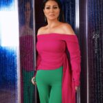Wafaa Amer Instagram - 𝒯𝒽𝑒 𝒮𝓊𝓅𝑒𝓇 𝒮𝓉𝒶𝓇 @wafaa3amerofficial ❤️ ——————————— 𝗣𝗵𝗼𝘁𝗼𝗴𝗿𝗮𝗽𝗵𝘆: @mohamedelkeshky_ 𝗙𝗮𝘀𝗵𝗶𝗼𝗻 𝗗𝗲𝘀𝗶𝗴𝗻𝗲𝗿: @ahmedabdullah_official 𝗠𝗮𝗸𝗲𝘂𝗽: @fatima_bakr_makeupartist 𝗛𝗮𝗶𝗿 𝘀𝘁𝘆𝗹𝗶𝗻𝗴: @mahmoudashour1 𝗢𝗻𝗴𝗮𝗻𝗶𝘇𝗲𝗿: @lobnaisma3il 𝗟𝗼𝗰𝗮𝘁𝗶𝗼𝗻: @grandniletower @the_buzz_magzine Grand Nile Tower Hotel