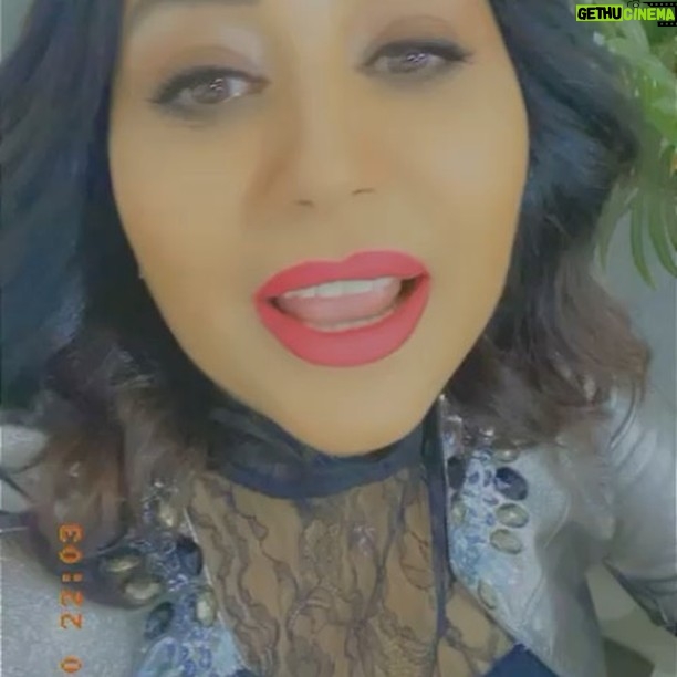Wafaa Amer Instagram - مع لميس الحديدي بعد قليل أنتظروني #لميس_الحديدي#وفاء_عامر#wafaa_aner