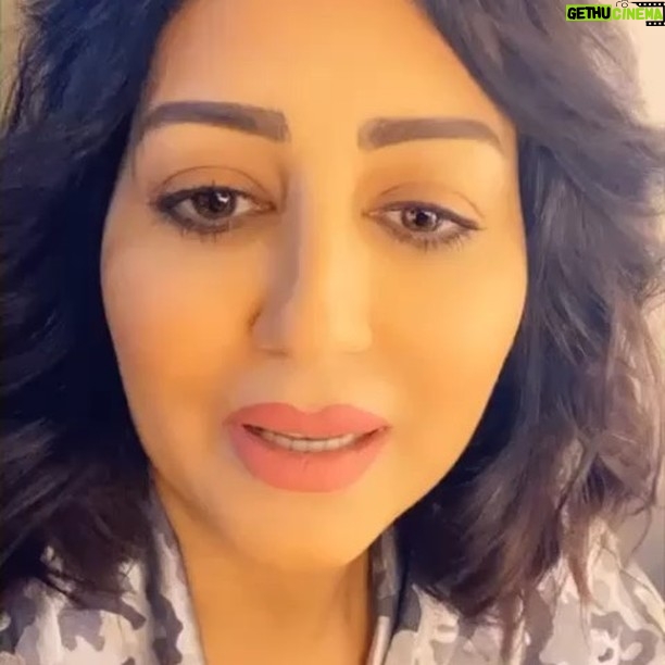 Wafaa Amer Instagram - لا للتعصب الرياضي #رياضة#فن#كورة#ملاعب#أهلي#زمالك