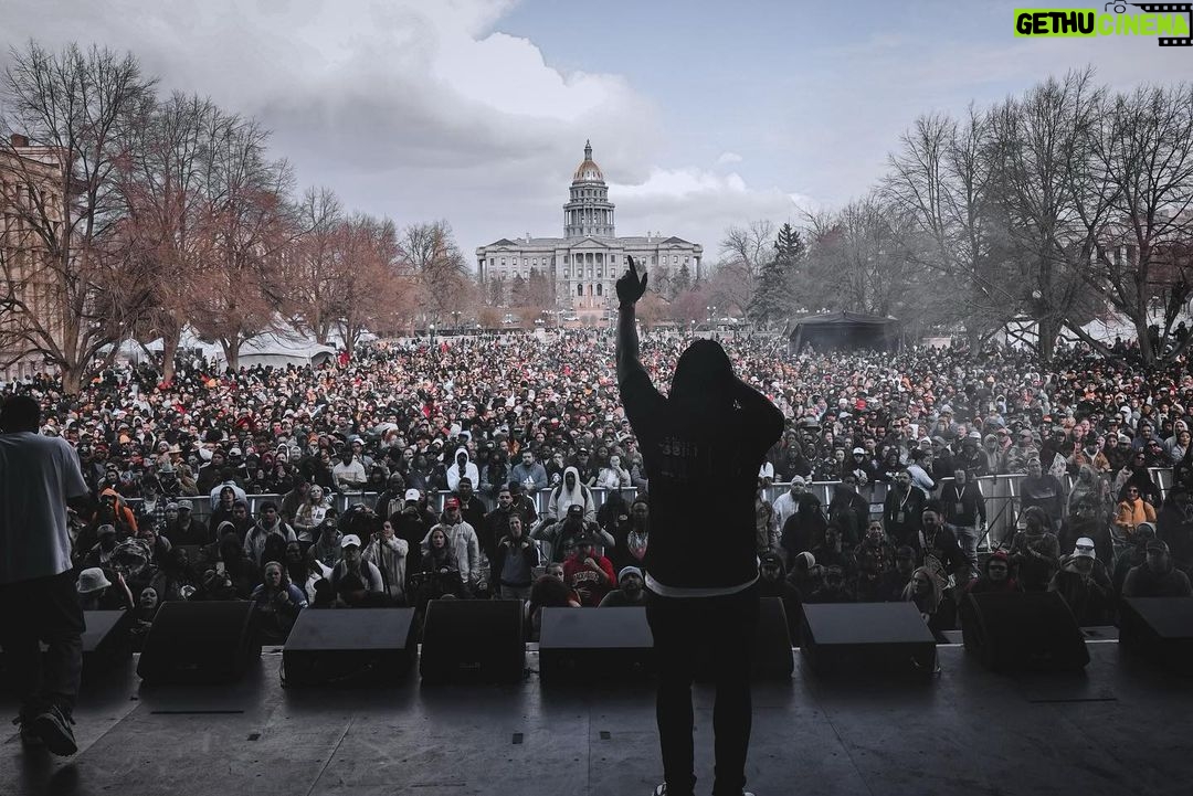 Waka Flocka Flame Instagram - I just wanna say… God thank you for the overflow #ThankyouThankyou