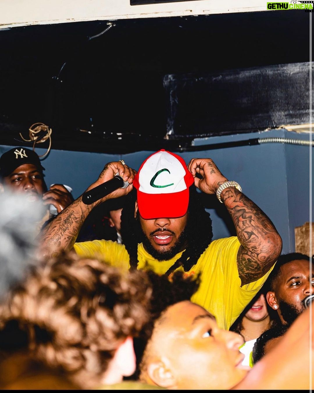 Waka Flocka Flame Instagram - .. Ever since i played Zelda/Pokémon for Gameboy life became an adventure my imagination became my best friend…. i made my first thousand dollars selling pokémon cards #WakaLinks #AshFlocka #GangstaNerd Whoever threw the hat on stage made my night‼️ 📸: @the_king_fufu