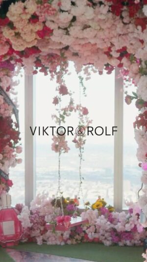 Wale Instagram - #Flowerbomb, let me guess your favorite fragrance. @viktorandrolf_fragrances
#ViktorandRolfFragrancePartner
@Edgenyc