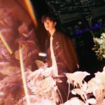 Wang Yibo Instagram - 一场无法被轻易复制，震撼的极致体验之旅#MademoisellePrive #CHANEL #BAZAAR