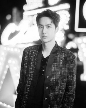 Wang Yi Bo Instagram - Enjoyed the show, thanks for having me!🛼@chanelofficial #CHANELCruise