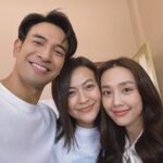 Warintorn Panhakarn Instagram - หนักหน่วงเลยนะแม่นะ 😂 เดี๋ยววีคหน้าจัดการให้ 😁 #มือปราบมหาอุตม์ วีคหน้าจบแล้วจ้าาาา @fresh_aris @p_namtarn @hokseeeiawtv