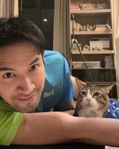 Warintorn Panhakarn Instagram - ขาตึง & ไข่แฟ่บ 🫣 #ไข่ตุ๋นแมวสามขา