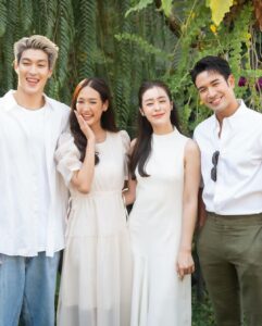 Warintorn Panhakarn Instagram - เห็นผมยืนนิ่ง ที่จริงผมยืนหลับ 😌 บวงสรวงค่าย @maker_family พร้อมกัน 2 เรื่องไปเล้ยยย #รักหักหลัง รอวันออนแอร์ #เรือนทาส พุธหน้าได้ดูแล้ววว ฝากด้วยครับ 🤗🎉