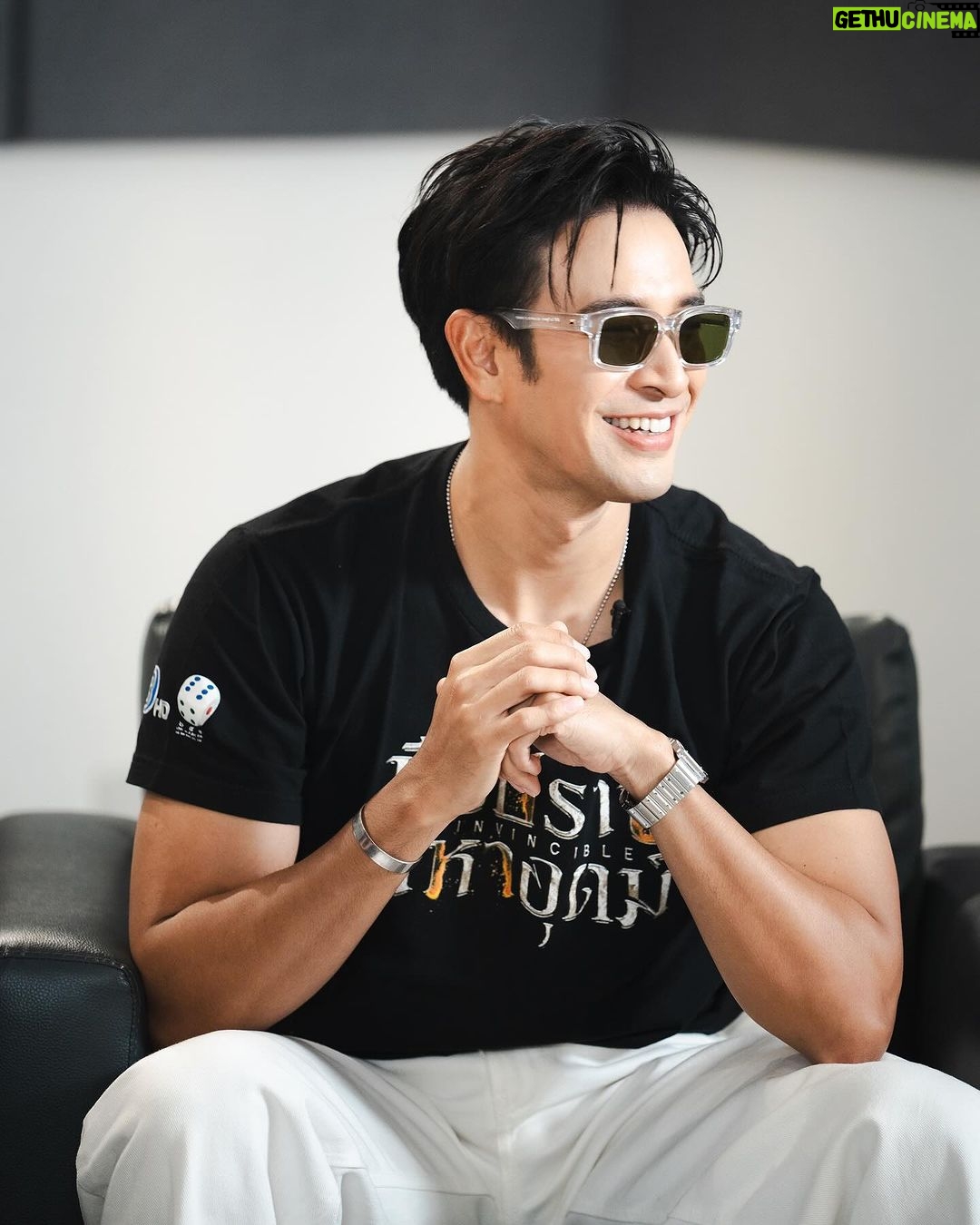Warintorn Panhakarn Instagram - คืนสุดท้ายแล้ววววที่จะได้ใช้คาถามหาอุตม์ !! 🫶🏼 ขอบคุณทุกคนที่ติดตามและเป็นกำลังใจให้พวกเรามาตลอดนะครับ ไป ENDGAME ด้วยกันเถอะ !!! 😁💪🏼 #มือปราบมหาอุตม์ตอนจบ