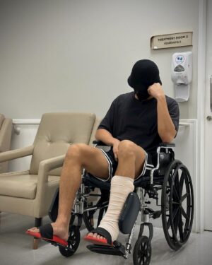 Way-ar Sangngern Instagram - Resilience in adversity. 
.
Just 5 days away from the match, another tough pill to swallow. 
Injuries are an unfortunate part of sports, and though it still hurts, I refuse to let it define me. 
Life is full of challenges, but it’s in these moments that we find our true strength. 
I want to send prayers and support to everyone facing setbacks, whether in sports or in life.
Let’s take this moment to build ourselves up and bounce back even stronger.