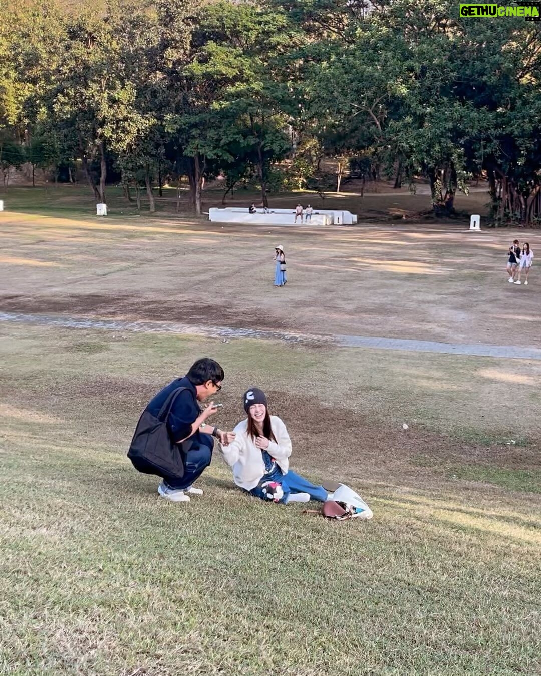 Weerayut Chansook - 60K Likes - จบทริปละ🤪