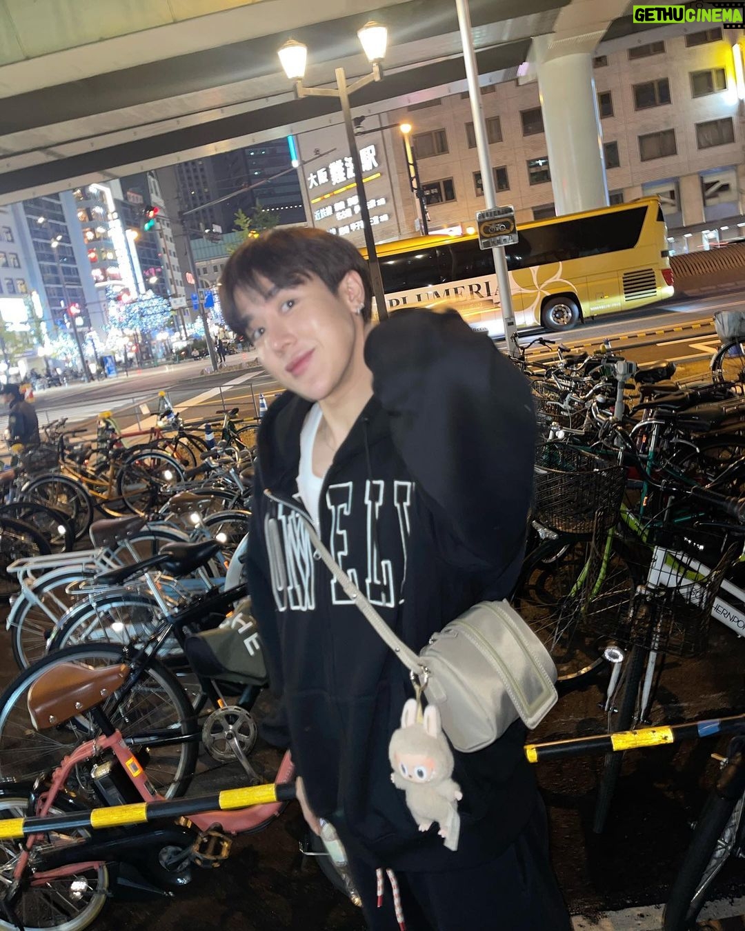 Weerayut Chansook Instagram - 🌠🌃🌌