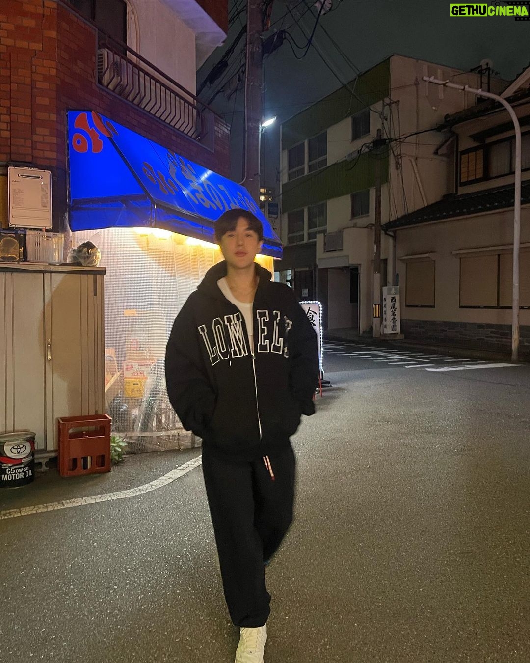 Weerayut Chansook Instagram - 🌠🌃🌌