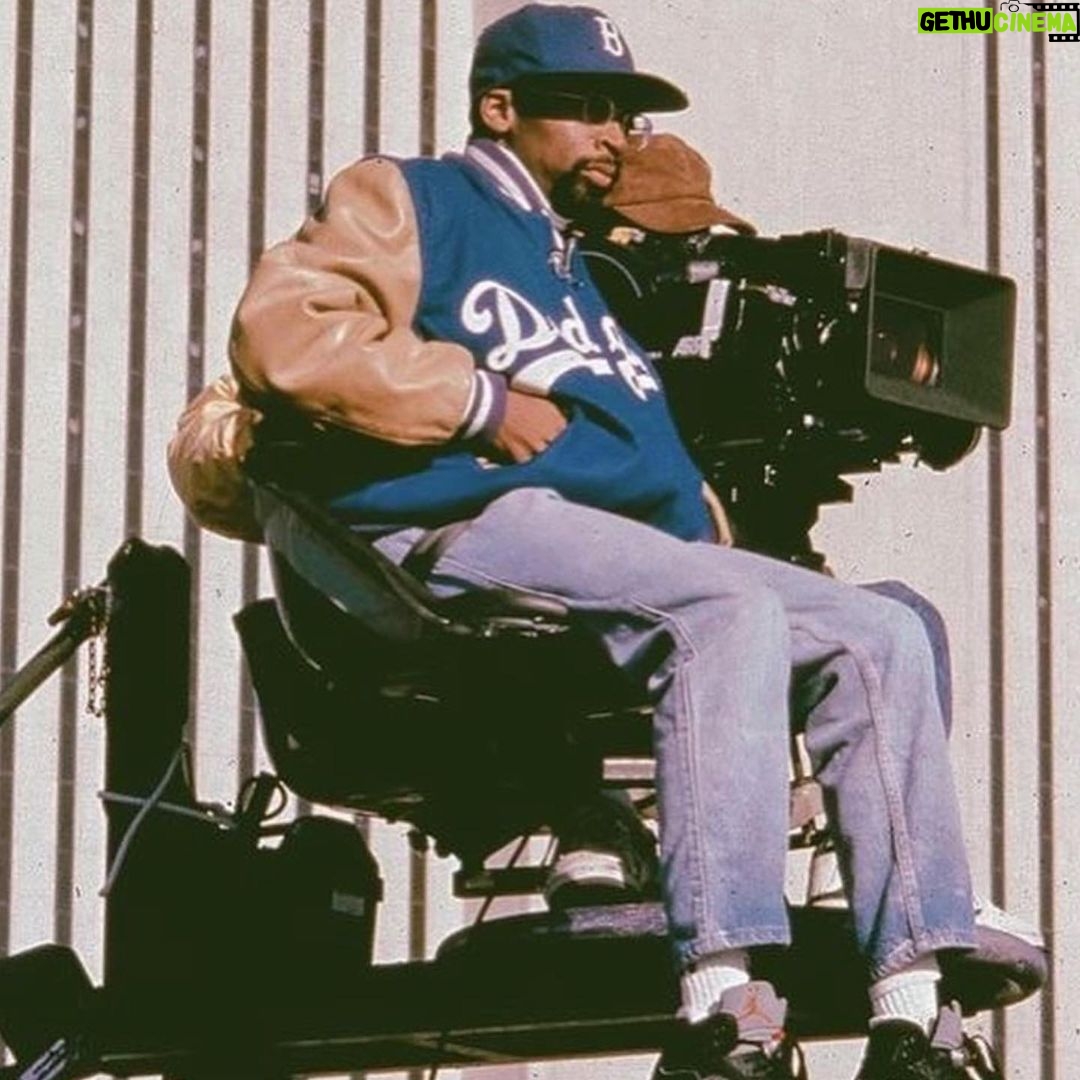 Wesley Snipes Instagram - Happy Birthday Brother 🙏🏿 @officialspikelee