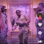 Wesley Snipes Instagram – I don’t know who made this but it gave me a great laugh 😂 thank you! 👏🏿👏🏿🤔 what’s the name of this song? lol comment below if you know.
Coming2America is out now on @amazonprimevideo 👏🏿👏🏿👑
#coming2america #tiktok #izzidoesit #generalizzi