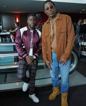 Wesley Snipes Instagram - Filming with this genius @kevinhart4real 🙌🏿 I told you I had more for y’all, JUST WAIT until you see what we have been working on!!

“True Story” coming soon to @Netflix 🙌🏿 

Mad respect to my brother @kevinhart4real 

#truestory 
#netflix 
#kevinhart