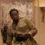 Wesley Snipes Instagram - You’ve got 1 day left to get your ROYAL attire ready for #Coming2America 🙌🏿👑 Show up and SHOW OUT! I want to see polished crowns, roses, royal gowns & more! WATCH party starts tomorrow at 5pm PT/8pm ET & is hosted by the QUEENS @therealdionnew & @tiwasavage 👑 tweet, comment & share photos with us by using the hashtag #coming2america ✨ @amazonprimevideo @zamundaroyals #comingtoamerica2 #coming2america #izzidoesit #zamunda #zamundaroyals #watchparty #daywalkerklique #dionnewarwick #tiwasavage #eddiemurphy #teyanataylor #arseniohall #shariheadley #johnamos #jamesearljones #jermainefowler #wesleysnipes #kikilayne #tracymorgan #lesliejones #garcellebeauvais