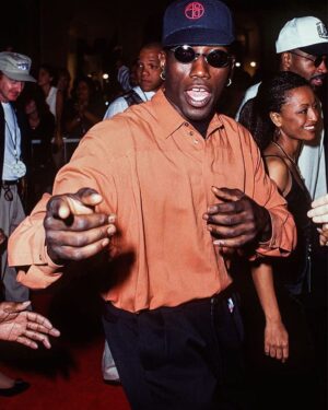 Wesley Snipes Instagram - 90’s had a vibe you’d only understand if you lived through it 🙌🏿